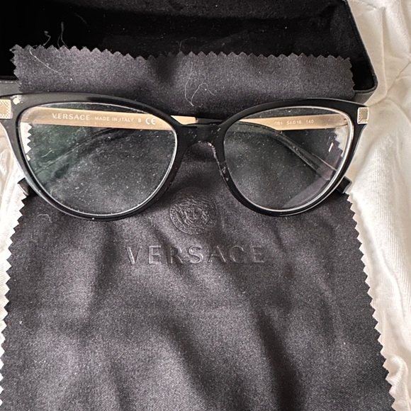 Versace glasses and cases. Slight RX - Picture 9 of 14